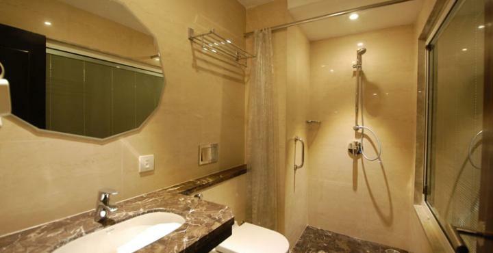 Capital O 14448 Sapphire Star Hotel